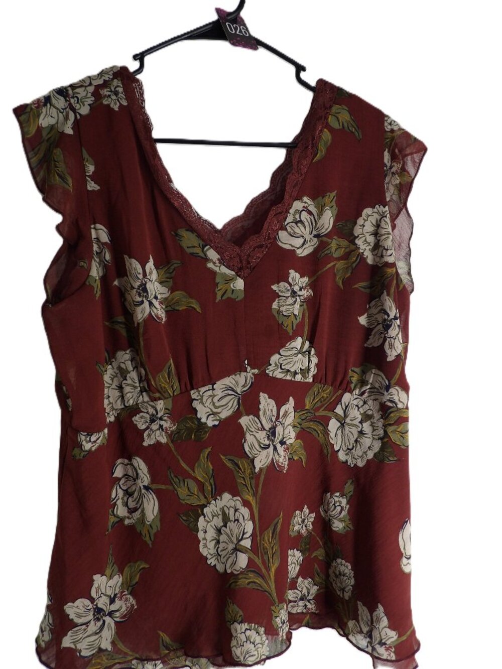 Maurices, brick red floral sleeveless blouse (Women's 0X)